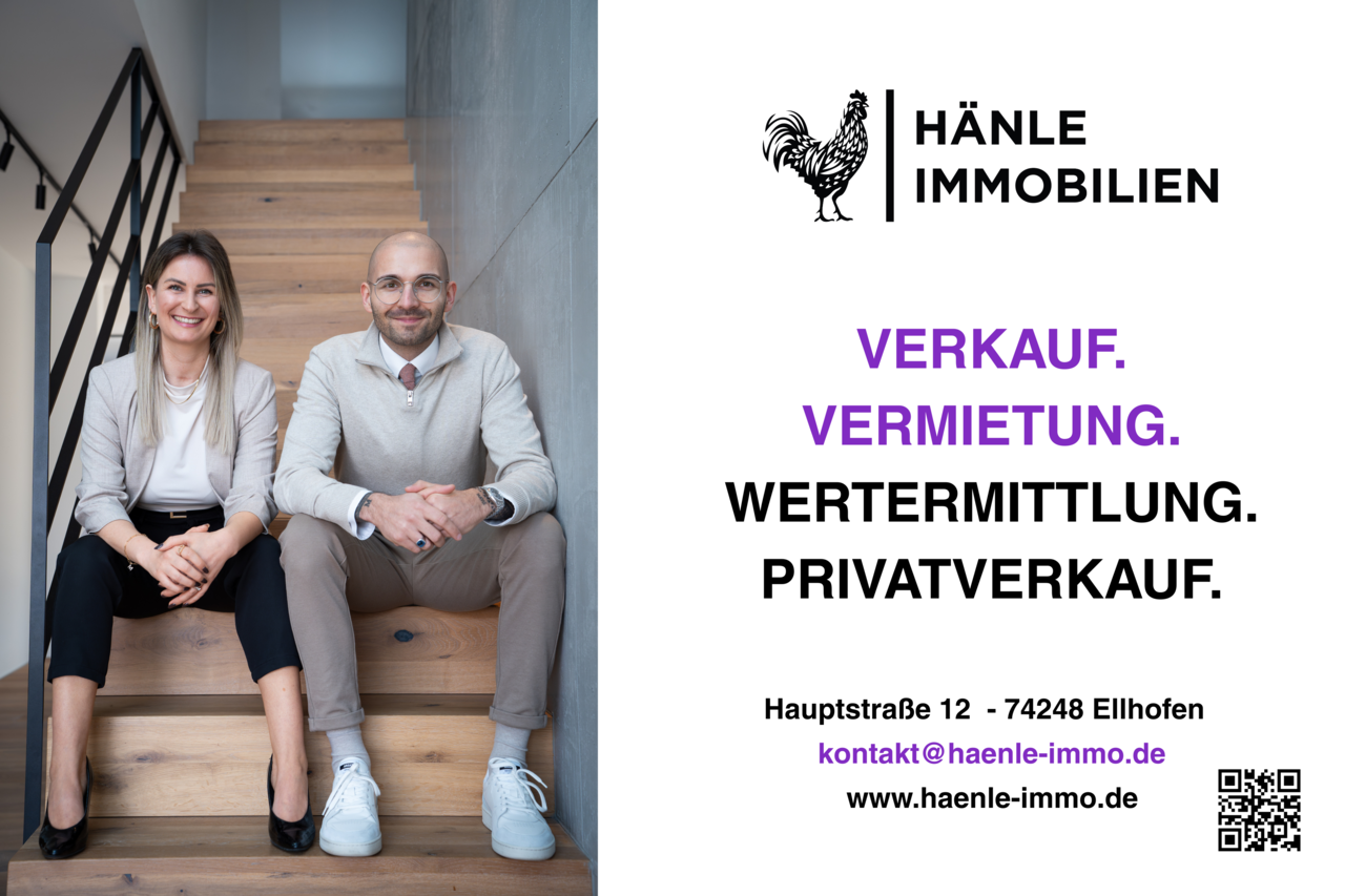 Plakat von Hänle Immobilien: Das Motiv zeigt zwei lächelnde Personen auf einer Treppe sitzend, rechts steht geschrieben: Verkauf. Vermietung. Wertermittlung. Privatverkauf."